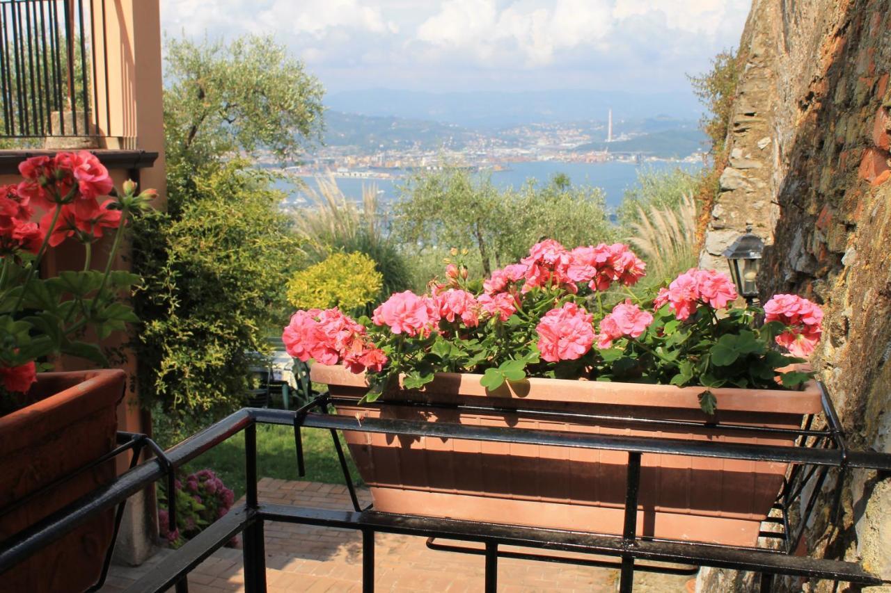 Agriturismo Terrazza Sul Golfo - Il Casale 라스페치아 외부 사진