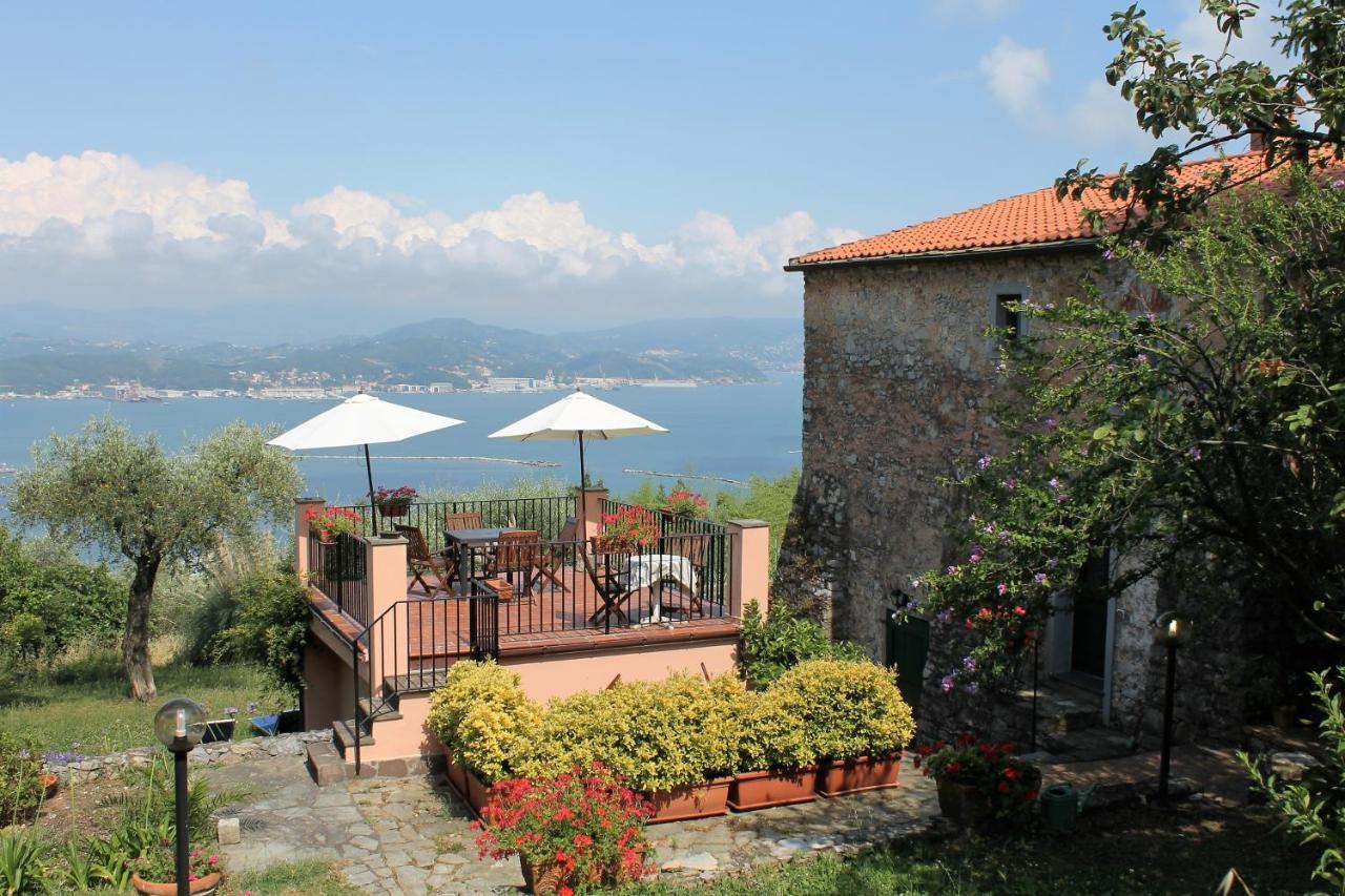Agriturismo Terrazza Sul Golfo - Il Casale 라스페치아 외부 사진