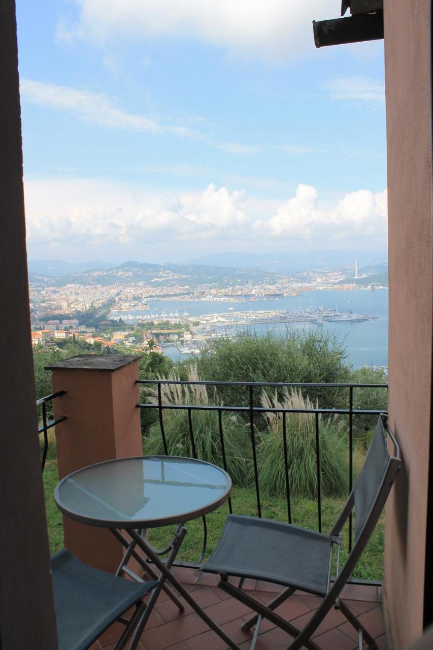 Agriturismo Terrazza Sul Golfo - Il Casale 라스페치아 외부 사진
